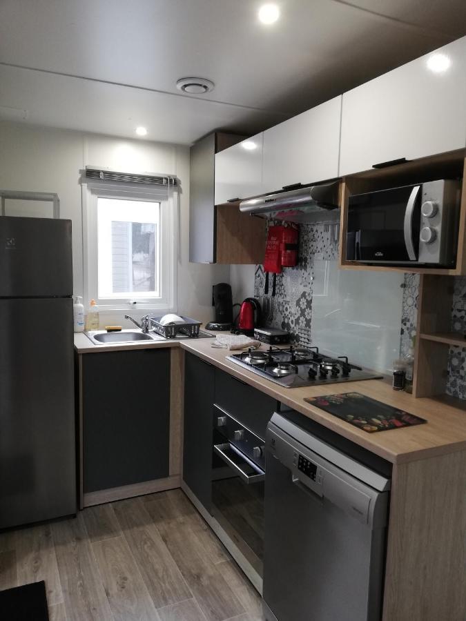 Sbvacances Tout Confort 2Ch Et 1Sdb, Environnement Calme Et Verdoyant Dans Camping 4 Etoiles Saint-Julien-en-Born Exterior photo